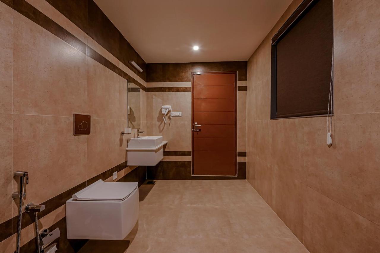 Aveda Munnar Mountains And Mist Hotel Exterior photo