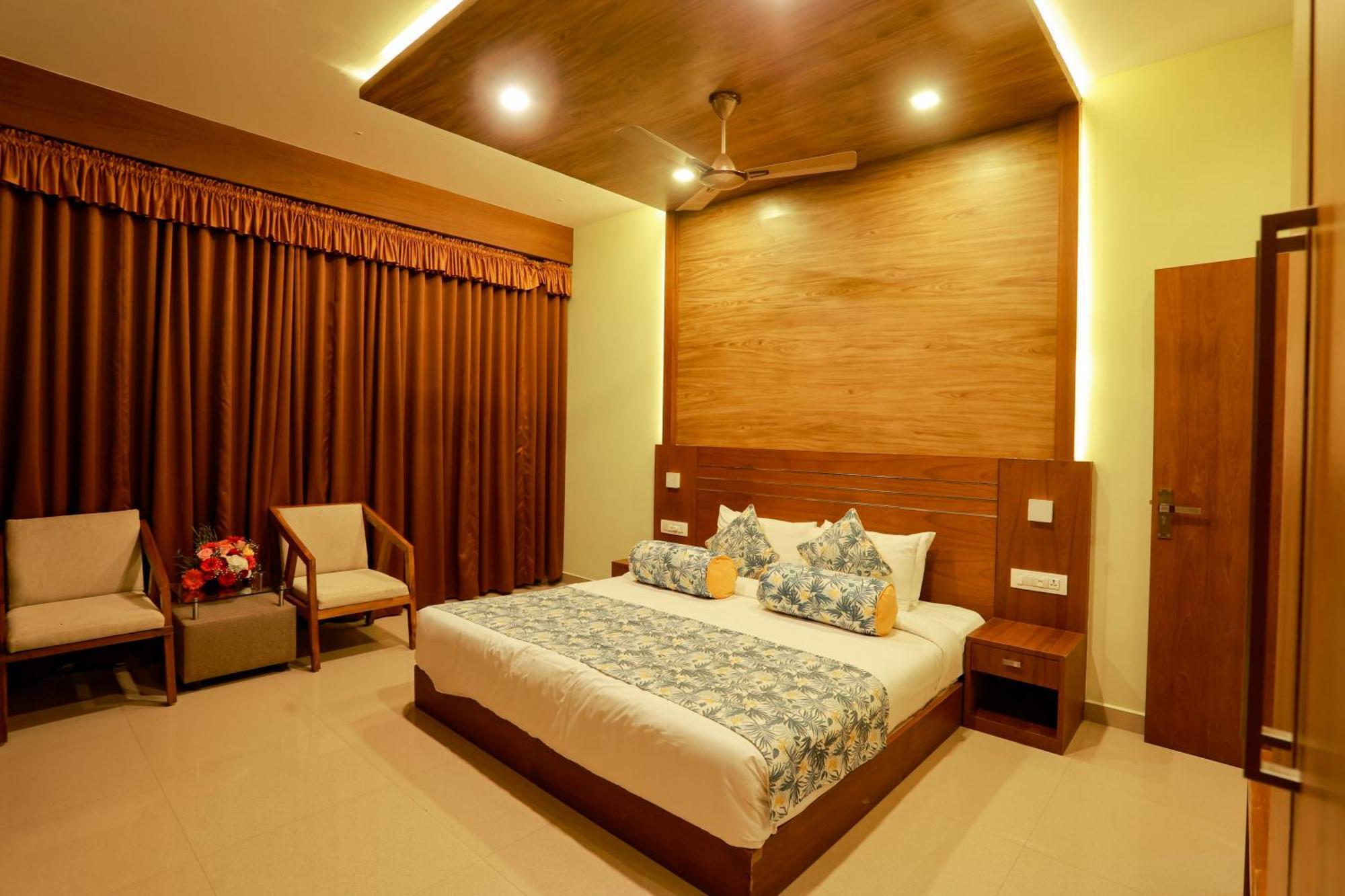 Aveda Munnar Mountains And Mist Hotel Exterior photo